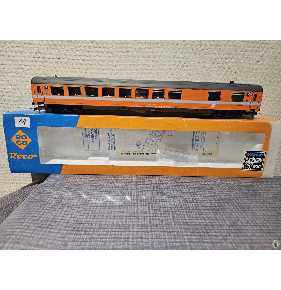 ROCO VOITURE VOYAGEURS 2ème classe MIXTE FOURGON EUROFIMA DES OBB