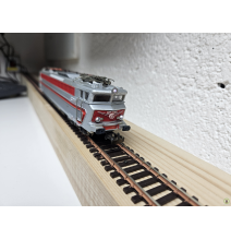 JOUEF CC 40101 ANALOGIQUE (éclairage leds) HO nouvelle motorisation