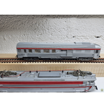 JOUEF FOURGON TEE (éclairage tactile) HO FEUX DE CONVOI (tactile)