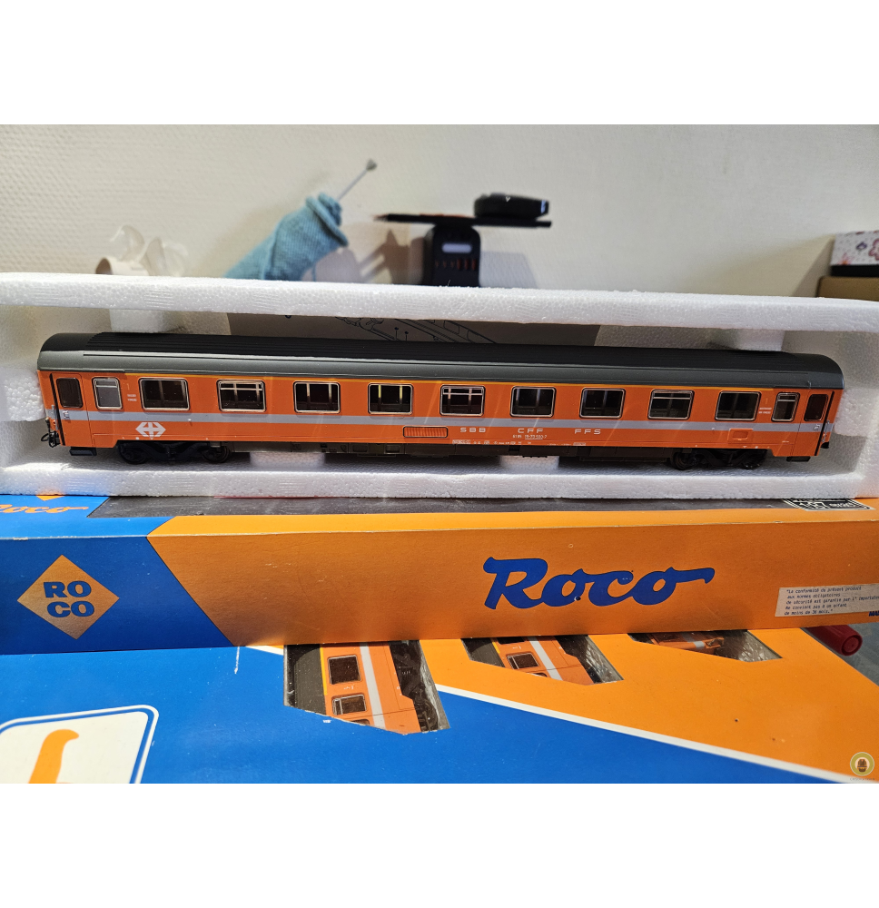 ROCO VOITURE VOYAGEURS EUROFIMA HO 44655